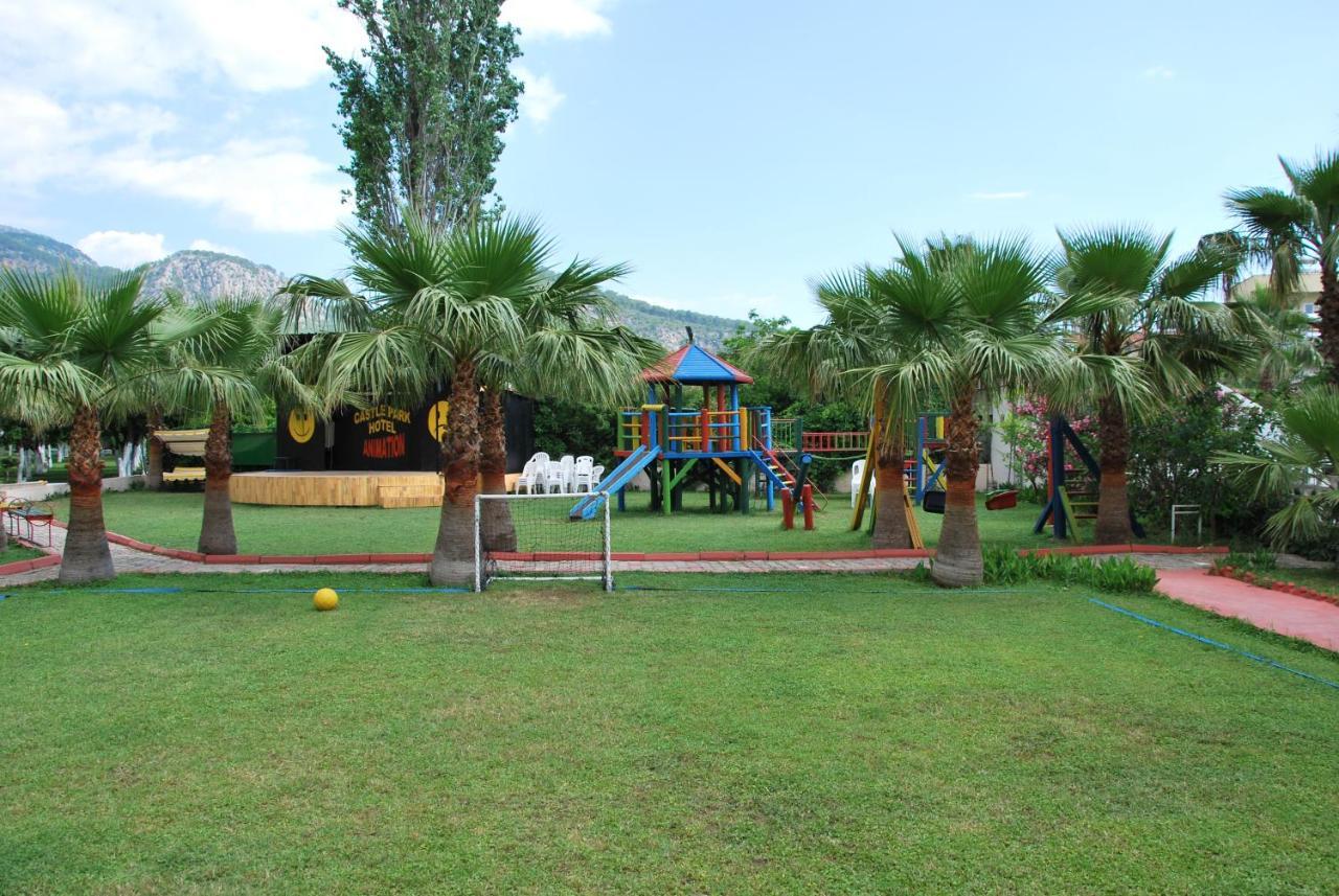 Castle Park Hotel 贝尔迪比 外观 照片